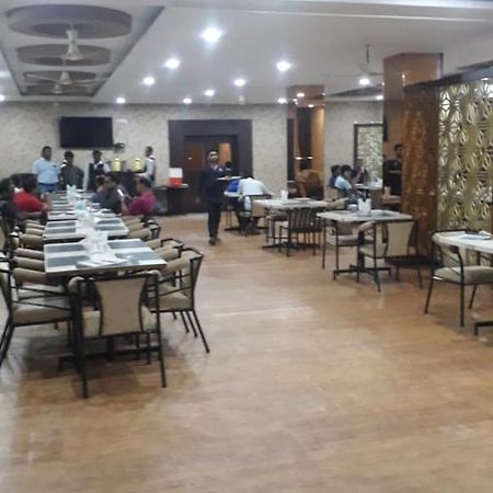Bhawanipatna Hotel Bhagirathi المظهر الخارجي الصورة